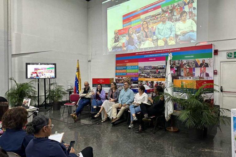 Vicepresidente Menéndez: “Las 7 grandes transformaciones son la ruta de esperanza al futuro”