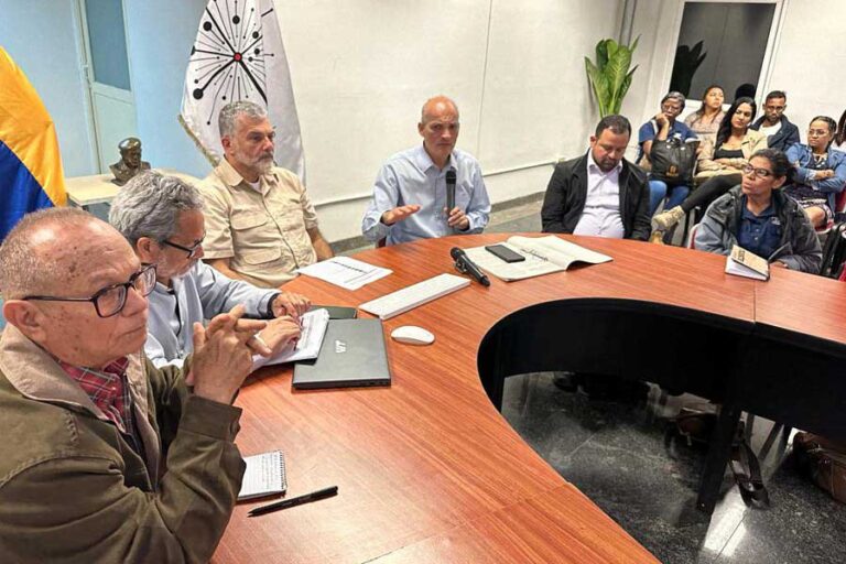 Vicepresidencia de Planificación dictó Plan de Formación Masiva sobre defensa del Esequibo