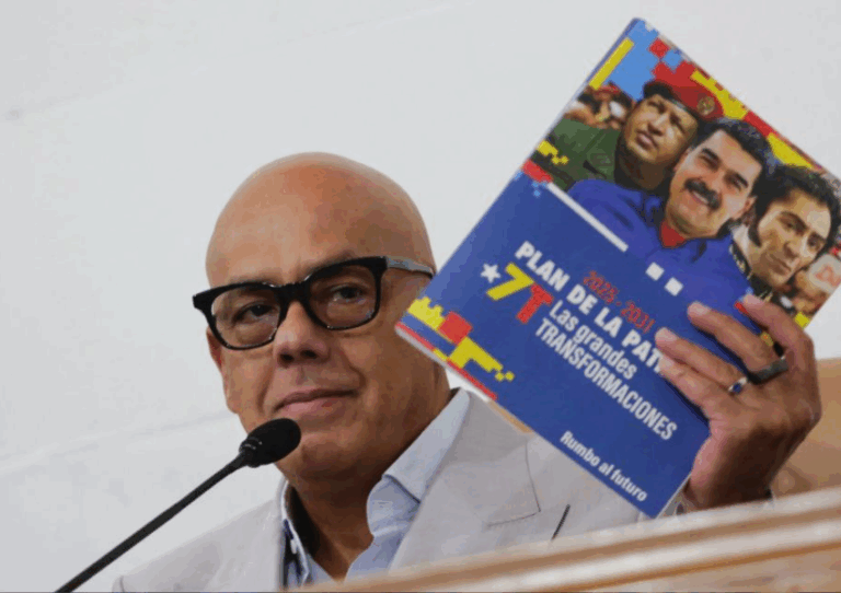 Asamblea Nacional sanciona Ley Orgánica del Plan de Desarrollo Nacional de las 7 Transformaciones 2025-2031
